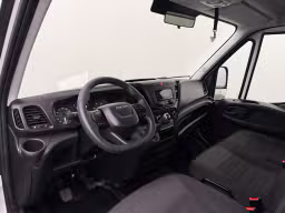 Iveco Daily 35C16 3.0L Bakwagen+Laadklep | Dakspoiler | 56.942 km | 2024 | 156 pk