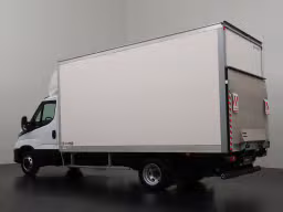 Iveco Daily 35C16 3.0L Bakwagen+Laadklep | Dakspoiler | 56.942 km | 2024 | 156 pk